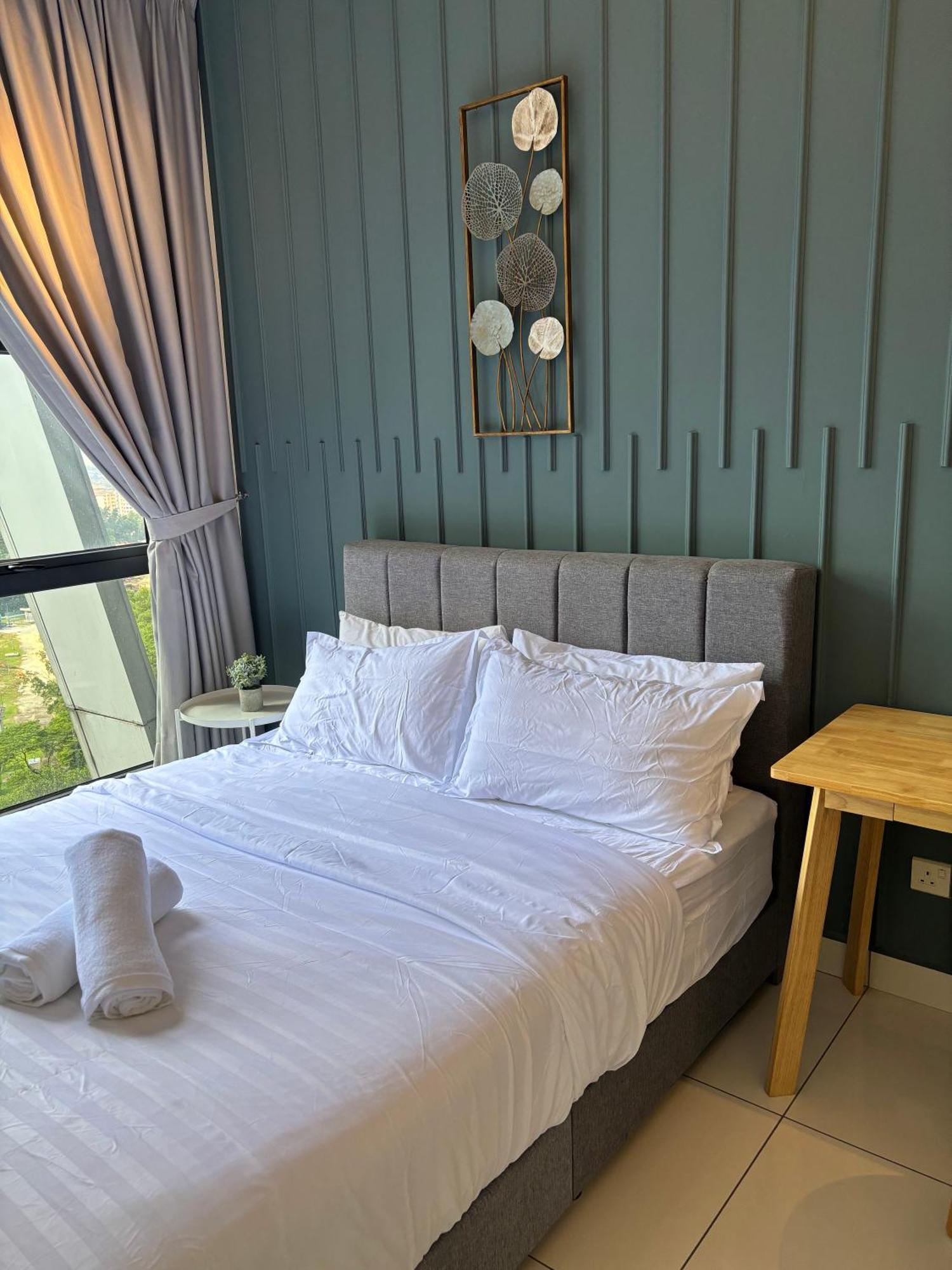 Modern Suites IArte@Mont Kiara I2B1.5B I3 PAX Kuala Lumpur Habitación foto