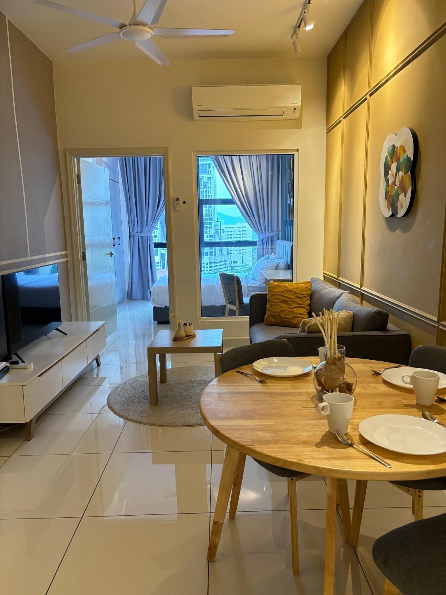 Modern Suites IArte@Mont Kiara I2B1.5B I3 PAX Kuala Lumpur Exterior foto